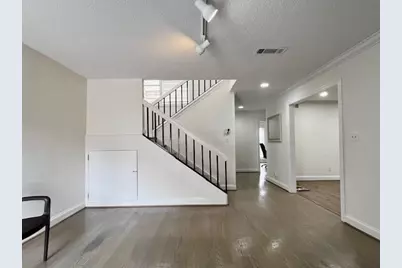 698 Serramonte Drive, Marietta, GA 30068 - Photo 2
