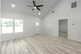 195 Kennedy Estates Rd, Carrollton, GA 30116 - Photo 2