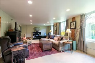 1043 Robin Ln NE, Atlanta, GA 30306 - Photo 36