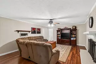 2199 Vivid Ct, Stone Mountain, GA 30087 - Photo 12