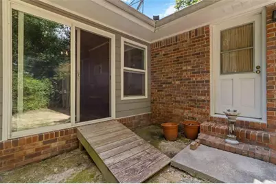 2199 Vivid Court, Stone Mountain, GA 30087 - Photo 32