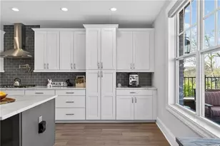 8255 Main St, Woodstock, GA 30188 - Photo 8