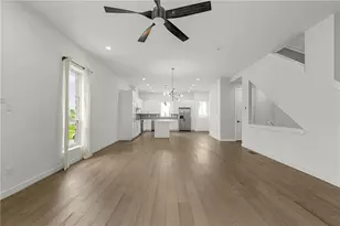 1585 Rock Dam Dr, Atlanta, GA 30317 - Photo 10