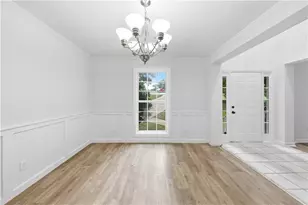 208 Foxdale Ct, Lagrange, GA 30240 - Photo 6