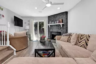 442 Prince of Wales, Stone Mountain, GA 30083 - Photo 2