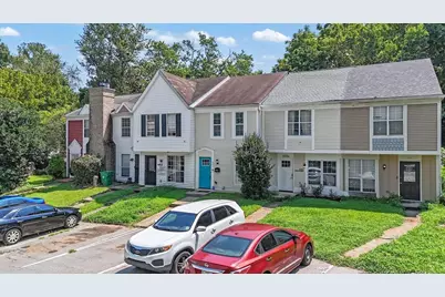 442 Prince Of Wales, Stone Mountain, GA 30083 - Photo 6