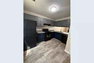 6458 Bedford Lane, Lithonia, GA 30058 - Photo 2