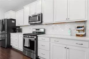 1700 Primrose Park Rd, Sugar Hill, GA 30518 - Photo 12