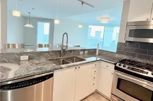 3338 Peachtree Rd NE, Atlanta, GA 30326 - Photo 12