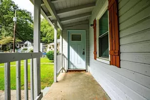 1361 Byrere Terrace SW, Atlanta, GA 30310 - Photo 2