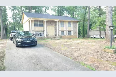 3095 Fern Valley Drive SW, Marietta, GA 30008 - Photo 2