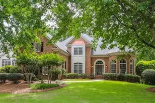 9485 Nesbit Lakes Dr, Alpharetta, GA 30022 - Photo 1
