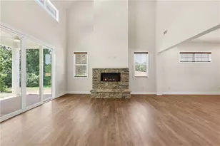 114 Grove Park Dr, Cornelia, GA 30531 - Photo 14