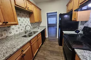 4217 Legacy Square, Atlanta, GA 30349 - Photo 4