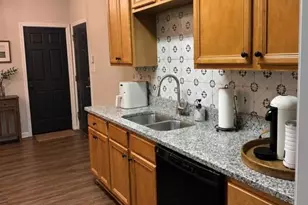 4217 Legacy Square, Atlanta, GA 30349 - Photo 6