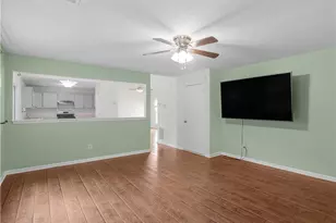 6488 Rebecca Way, Lithonia, GA 30058 - Photo 12