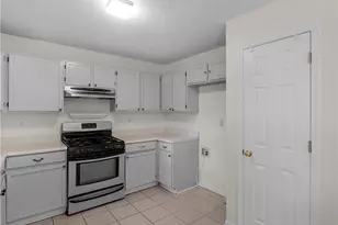6488 Rebecca Way, Lithonia, GA 30058 - Photo 30