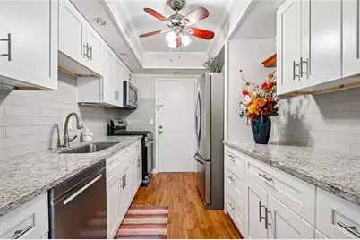 6851 Roswell Road #F32, Atlanta, GA 30328 - Photo 2