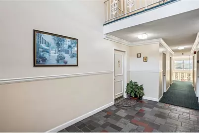 6851 Roswell Road #F32, Atlanta, GA 30328 - Photo 8