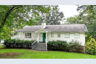 110 Crestmont Drive, Calhoun, GA 30701 - Photo 1