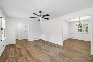 9630 Pine Thicket Way, Roswell, GA 30075 - Photo 6