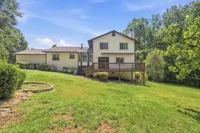 9630 Pine Thicket Way, Roswell, GA 30075 - Photo 2
