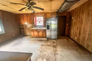 54 Bleachery St, Griffin, GA 30223 - Photo 8