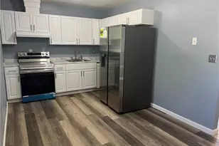 2875 Carriage Ln, Atlanta, GA 30349 - Photo 6