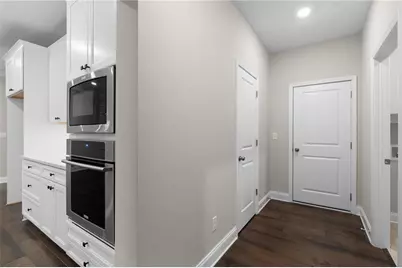 1610 Prestwick Lane, Dunwoody, GA 30338 - Photo 10