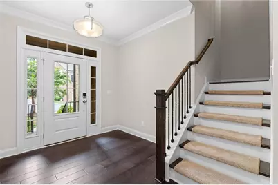 1610 Prestwick Lane, Dunwoody, GA 30338 - Photo 4
