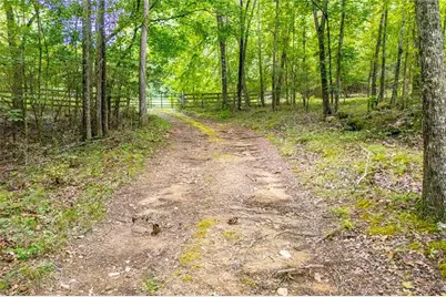 3960 Clinton Court, Villa Rica, GA 30180 - Photo 10