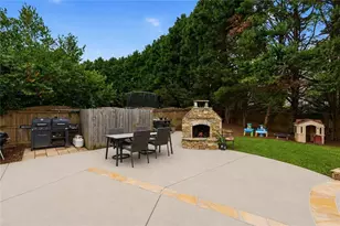 5165 Huntington Crest Ln, Cumming, GA 30040 - Photo 32