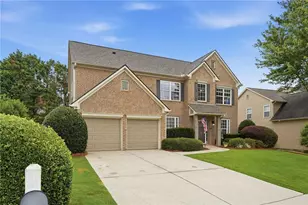 5165 Huntington Crest Ln, Cumming, GA 30040 - Photo 2