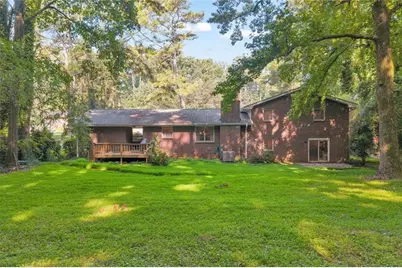 5892 Button Gwinnett Place, Norcross, GA 30093 - Photo 16