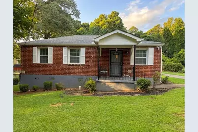 142 Hutton Place NW, Atlanta, GA 30318 - Photo 1