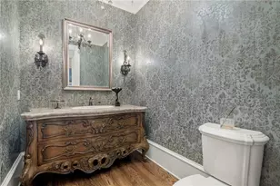 5495 Claire Rose Ln, Sandy Springs, GA 30327 - Photo 20