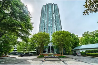 2870 Pharr Court S #1808, Atlanta, GA 30305 - Photo 4