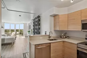 2870 Pharr Ct S, Atlanta, GA 30305 - Photo 2