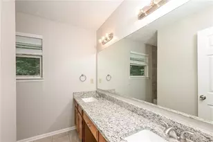 10450 Summer Creek Dr, Johns Creek, GA 30022 - Photo 10