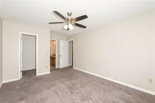 10450 Summer Creek Dr, Johns Creek, GA 30022 - Photo 8