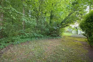 2710 Waterford Park Dr, Lawrenceville, GA 30044 - Photo 28