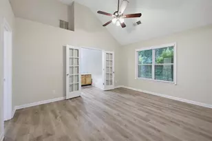 2710 Waterford Park Dr, Lawrenceville, GA 30044 - Photo 14