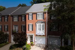 1806 Waters Edge Trail, Roswell, GA 30075 - Photo 2