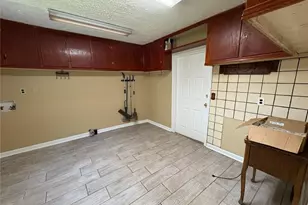 599 Gordon St, Jefferson, GA 30549 - Photo 10
