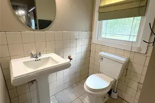 599 Gordon St, Jefferson, GA 30549 - Photo 8