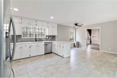2119 Tudor Castle Way, Decatur, GA 30035 - Photo 12