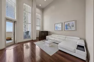 795 Hammond Dr, Sandy Springs, GA 30328 - Photo 1