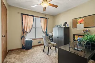 671 Pepperwood Trail, Stone Mountain, GA 30087 - Photo 10