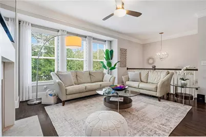 1271 Linden Court NE, Atlanta, GA 30329 - Photo 2