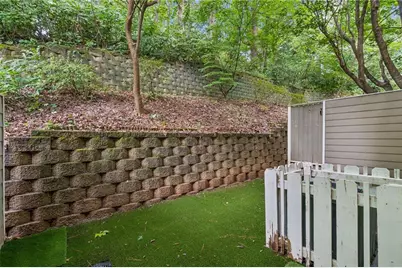 749 Hillpine Terrace NE, Atlanta, GA 30306 - Photo 32
